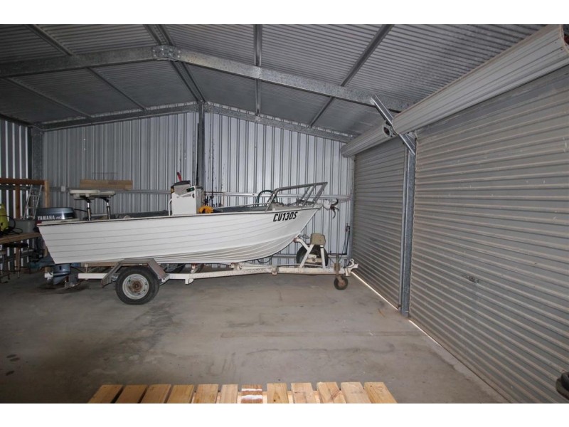 9 Broccabruna Drive, Mount Dutton Bay SA 5607