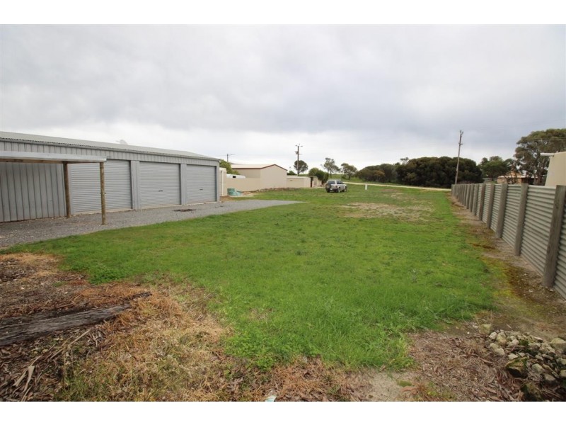 9 Broccabruna Drive, Mount Dutton Bay SA 5607