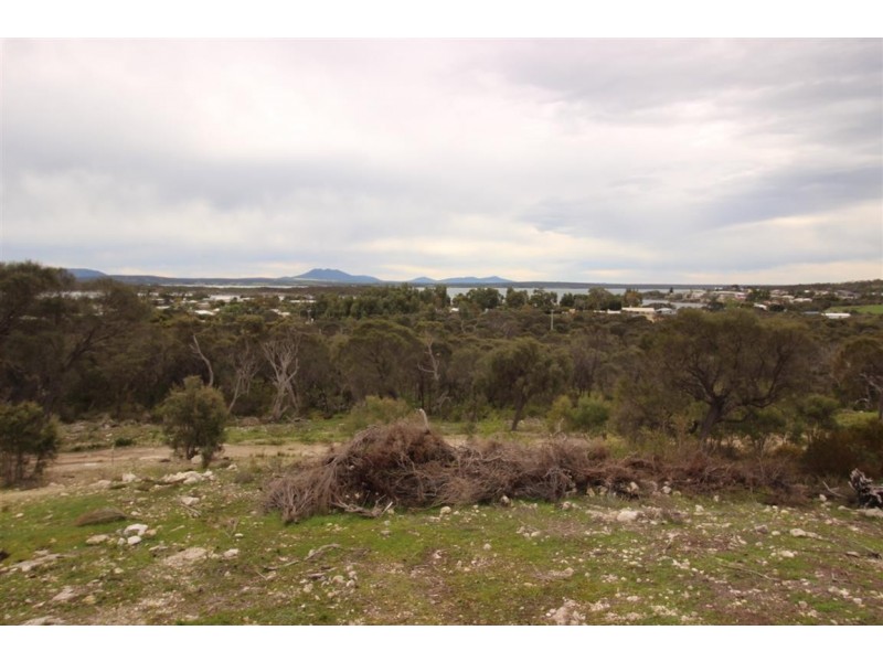 26 Sarah Court, Coffin Bay SA 5607