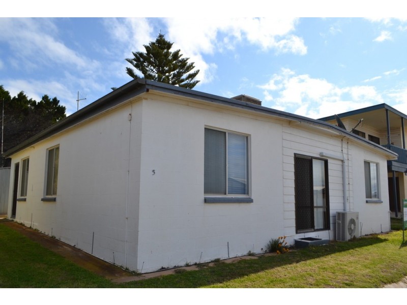 5 Mottled Cove Rd, Port Neill SA 5604