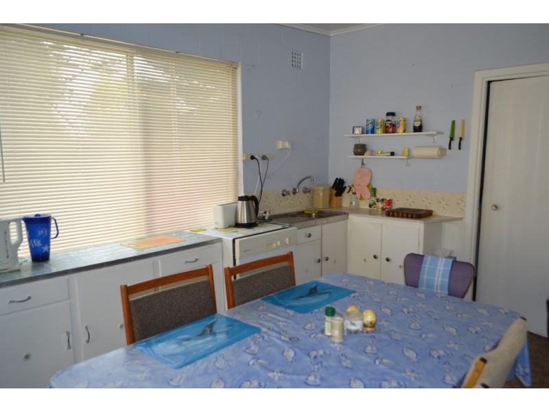 5 Mottled Cove Rd, Port Neill SA 5604