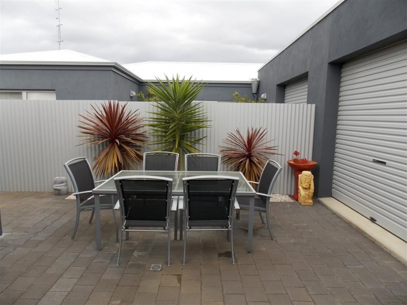 1/11 Romas Way, Port Lincoln SA 5606
