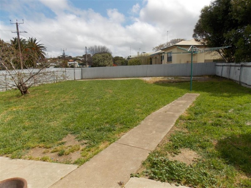 10 Dickens Street, Port Lincoln SA 5606