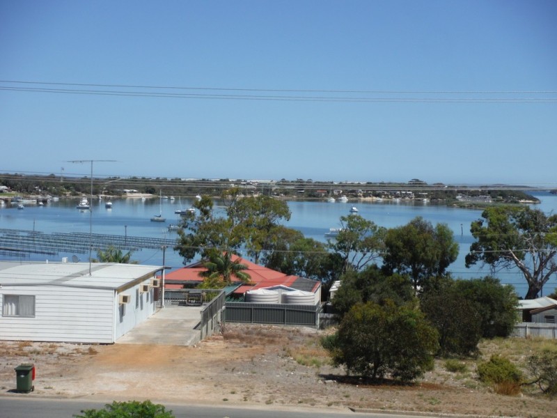 29 Pine Crescent, Coffin Bay SA 5607