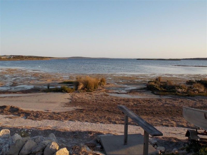 Lot 461 Dolphin Drive, Mount Dutton Bay SA 5607