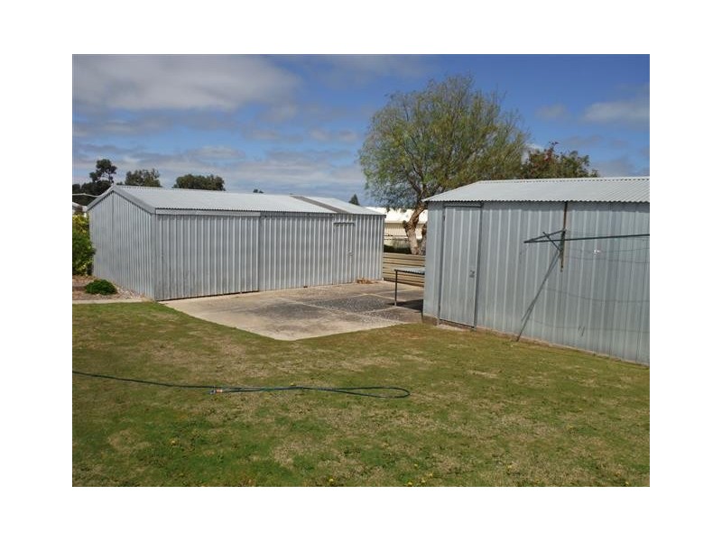 39 Greenly Avenue, Coffin Bay SA 5607