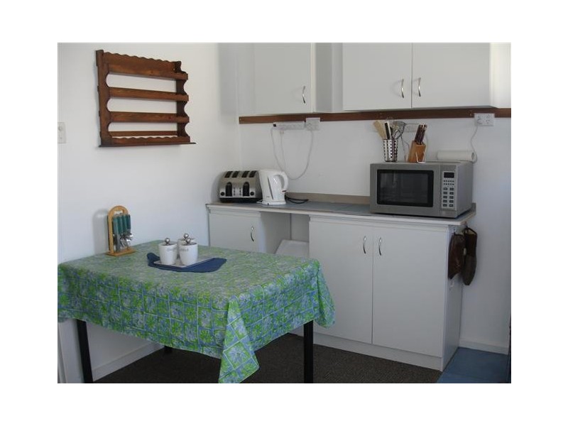 12A Victoria Avenue, Coffin Bay SA 5607