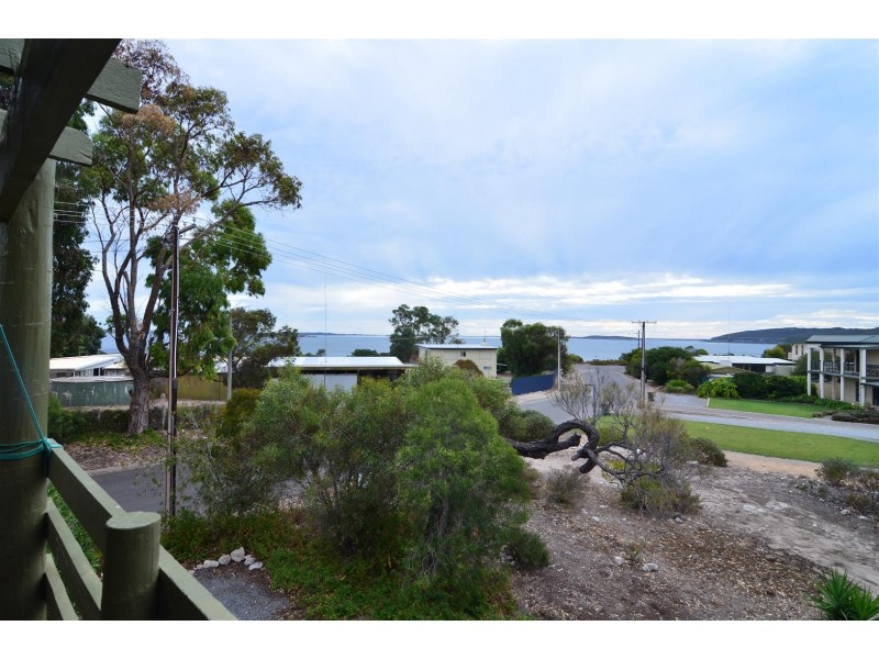92 Greenly Avenue, Coffin Bay SA 5607