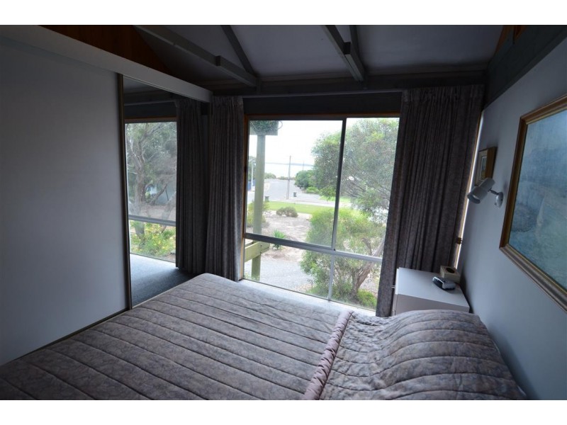 92 Greenly Avenue, Coffin Bay SA 5607