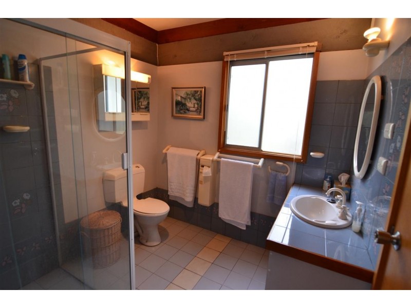 92 Greenly Avenue, Coffin Bay SA 5607