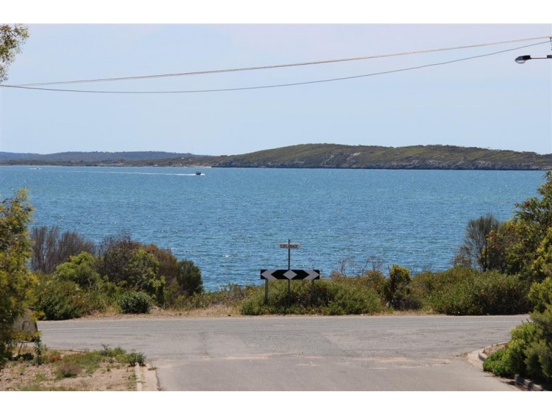 94 Greenly Avenue, Coffin Bay SA 5607
