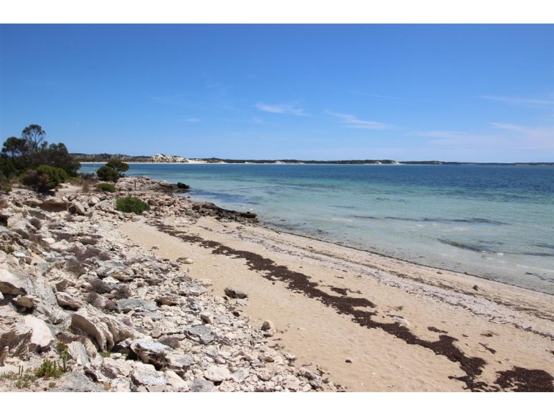 94 Greenly Avenue, Coffin Bay SA 5607