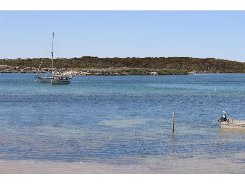 1 Egret Court, Coffin Bay SA 5607