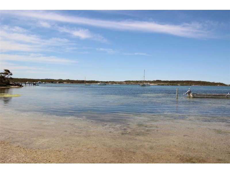 1 Egret Court, Coffin Bay SA 5607