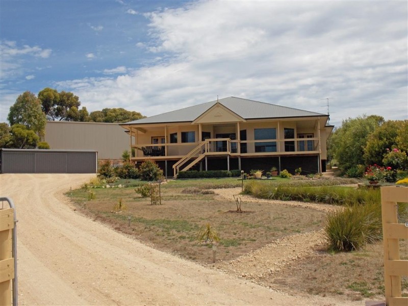 2 Sharon Marie Court, Port Lincoln SA 5606