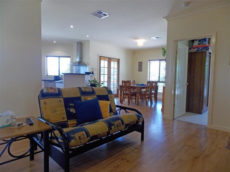 2 Sharon Marie Court, Port Lincoln SA 5606