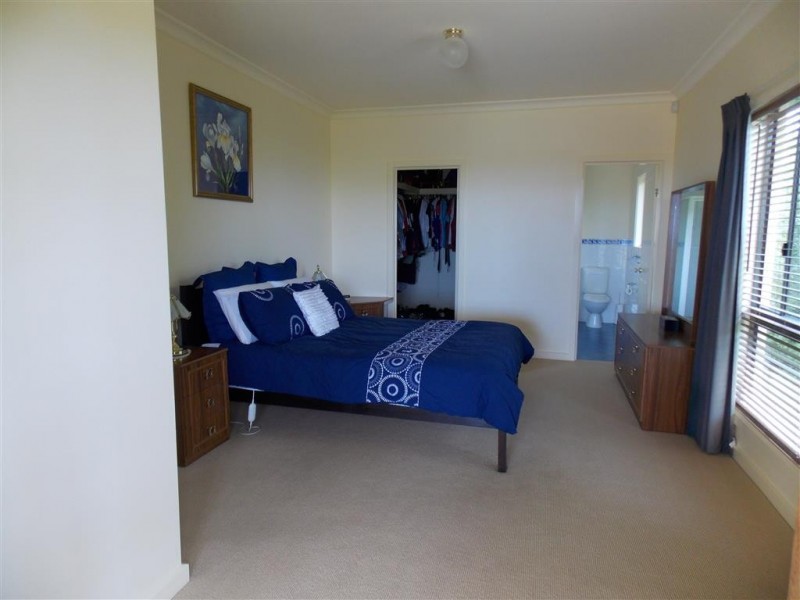 2 Sharon Marie Court, Port Lincoln SA 5606