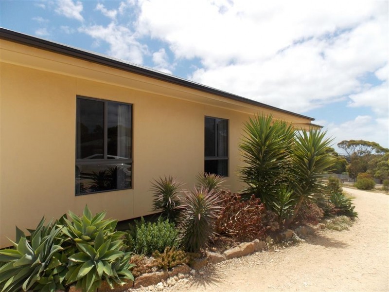2 Sharon Marie Court, Port Lincoln SA 5606