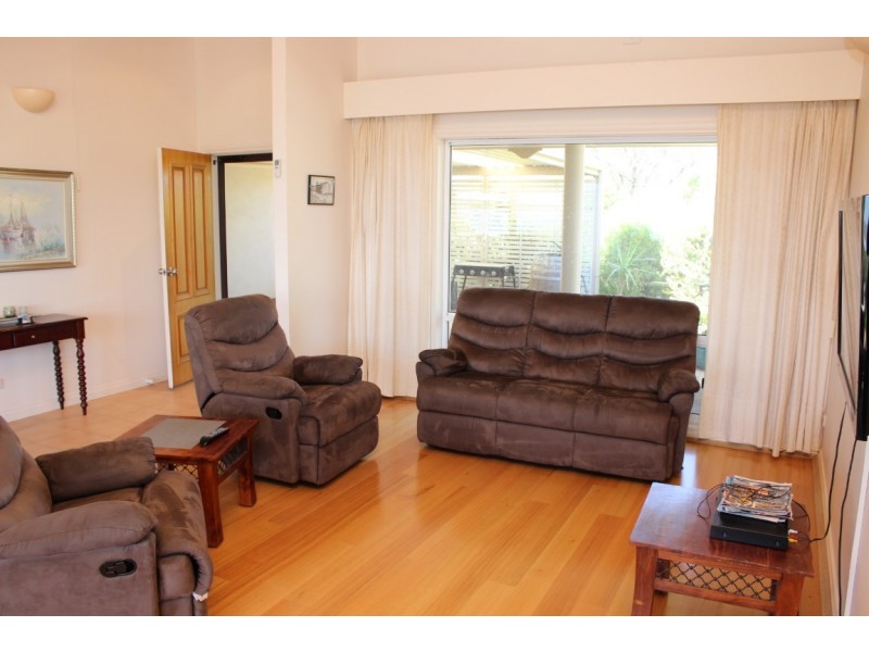 Lot 10 Woolshed Drive, Mount Dutton Bay SA 5607