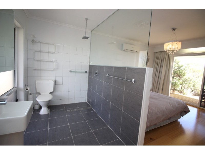 Lot 10 Woolshed Drive, Mount Dutton Bay SA 5607