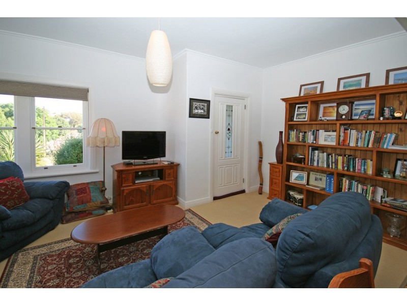 8 Kemp Avenue, Port Lincoln SA 5606