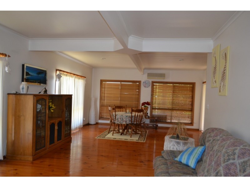 47 Beach Tce, Elliston SA 5670