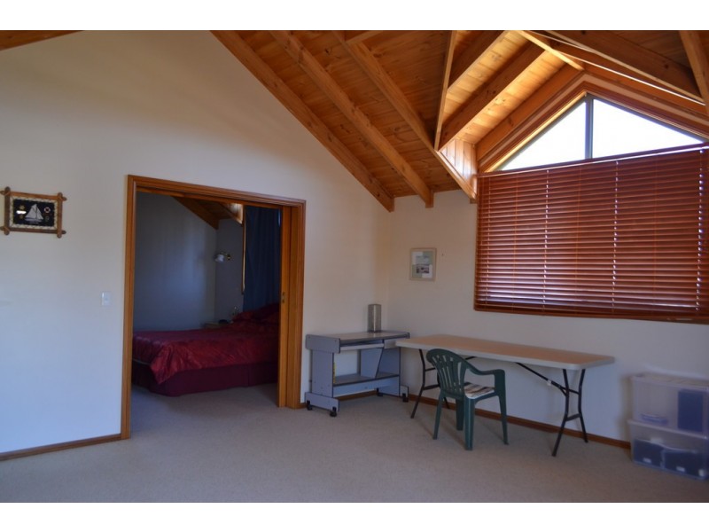 47 Beach Tce, Elliston SA 5670