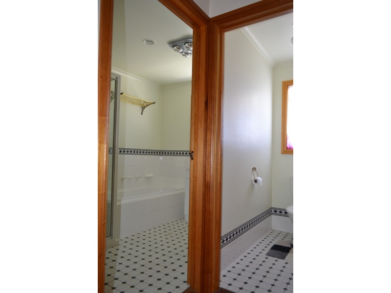 47 Beach Tce, Elliston SA 5670