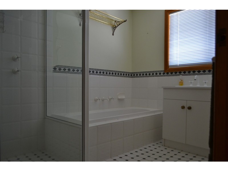 47 Beach Tce, Elliston SA 5670