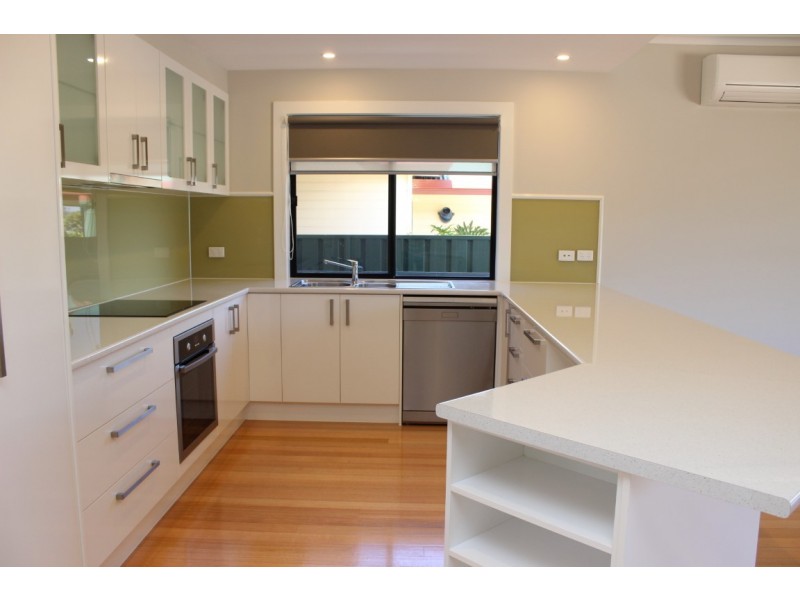 8 Endeavour Court, Coffin Bay SA 5607