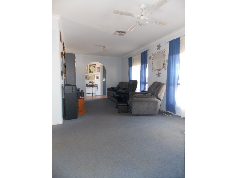 745 White Flat Road, Whites Flat SA 5607