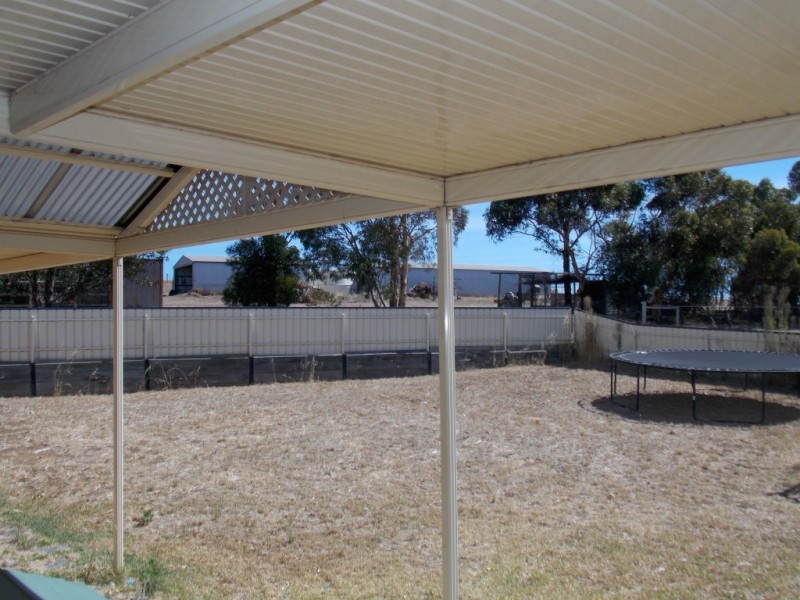 745 White Flat Road, Whites Flat SA 5607