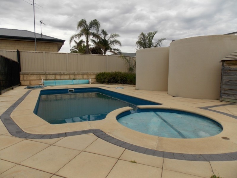8 Kaitlin Court, Port Lincoln SA 5606