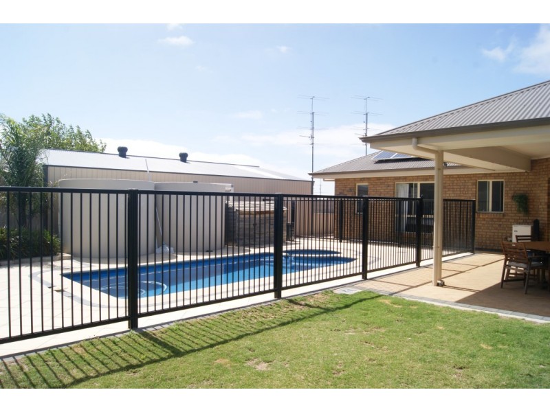 8 Kaitlin Court, Port Lincoln SA 5606