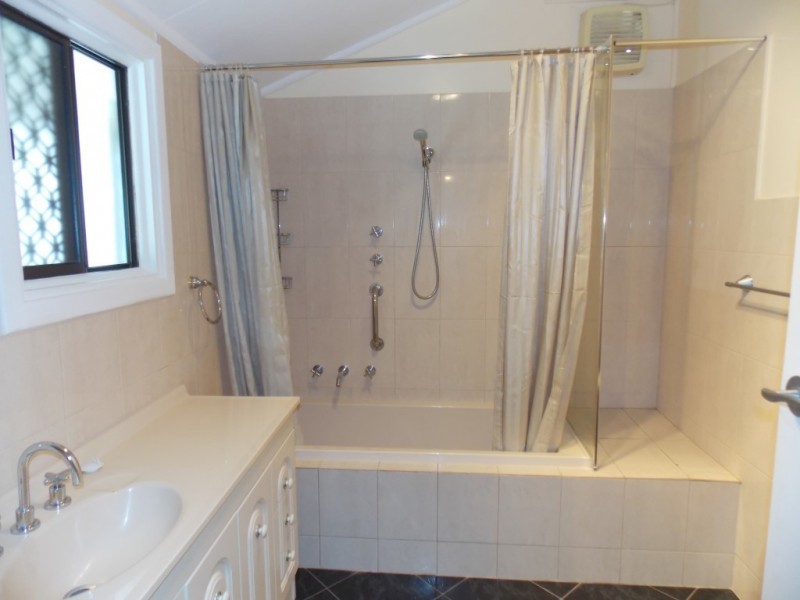 16 Matilda Street, Port Lincoln SA 5606