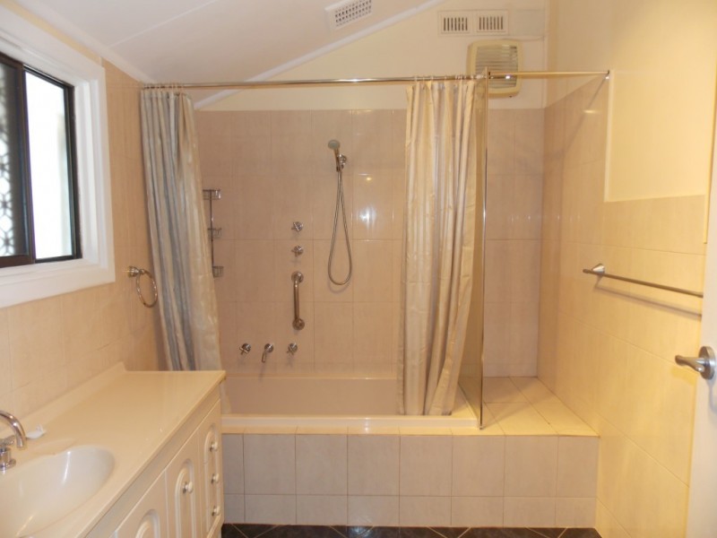 16 Matilda Street, Port Lincoln SA 5606