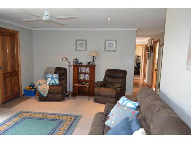2/26 Morialta Cres, Port Lincoln SA 5606