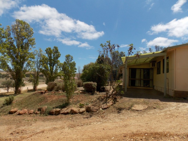 912 White Flat Road, Whites Flat SA 5607