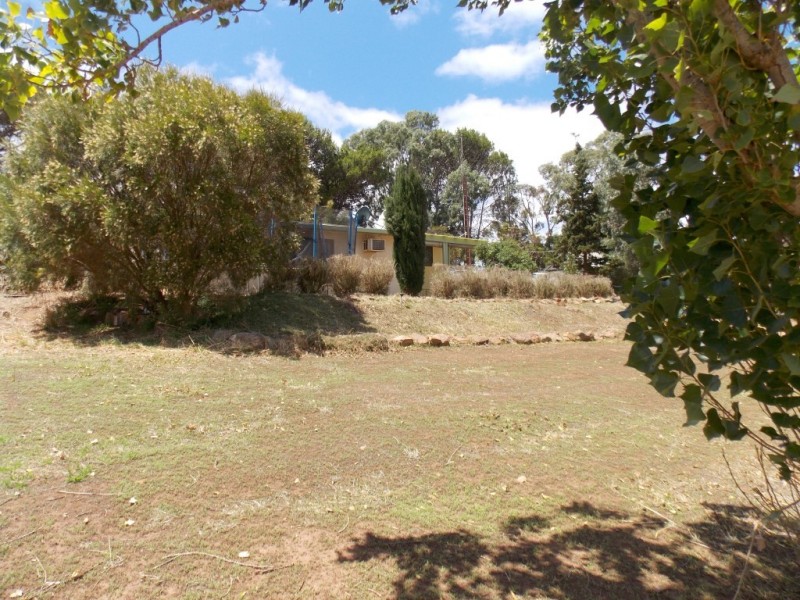 912 White Flat Road, Whites Flat SA 5607