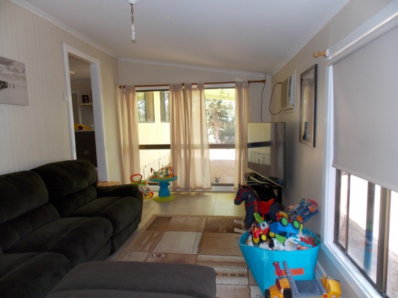 912 White Flat Road, Whites Flat SA 5607