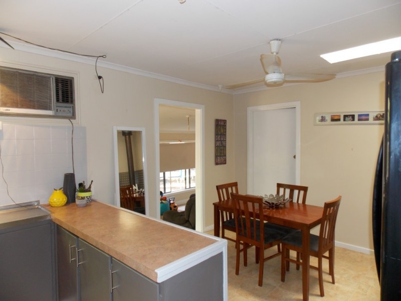 912 White Flat Road, Whites Flat SA 5607