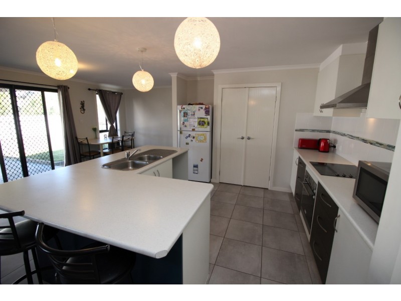 15 Nancy Road, Coffin Bay SA 5607