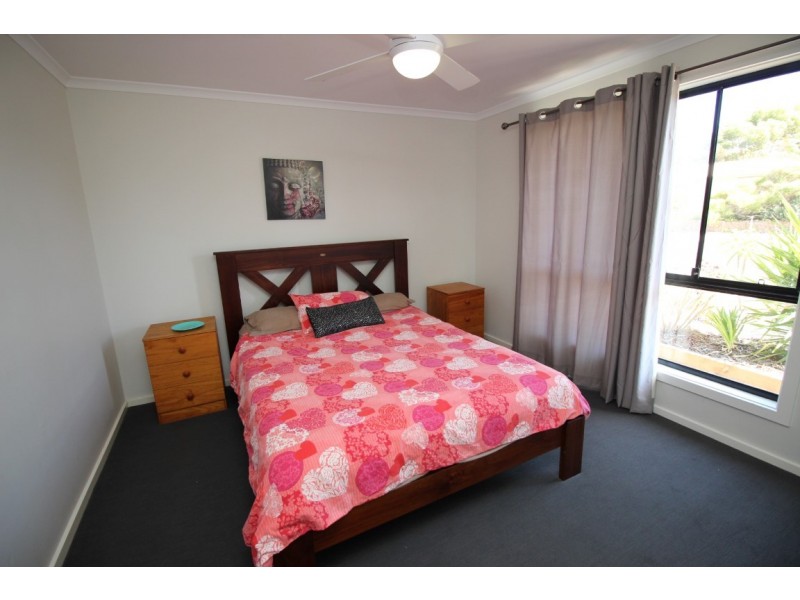 15 Nancy Road, Coffin Bay SA 5607