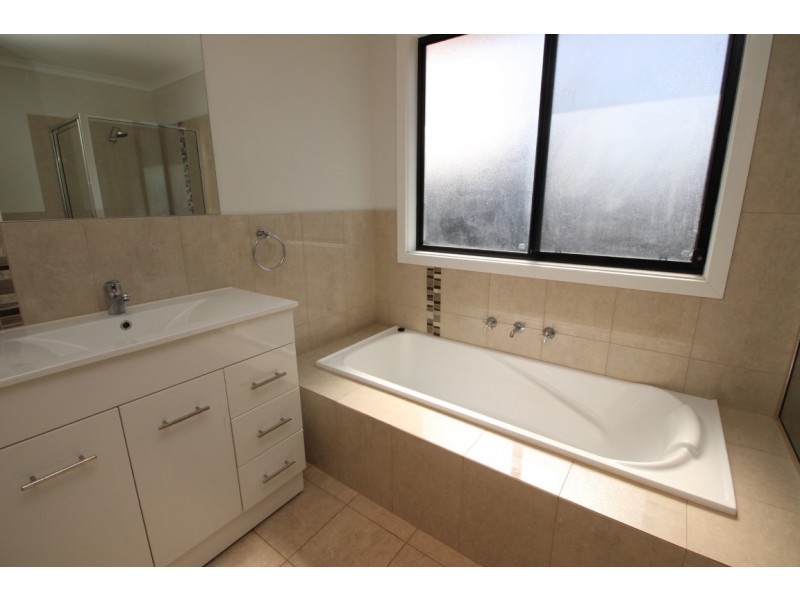 15 Nancy Road, Coffin Bay SA 5607