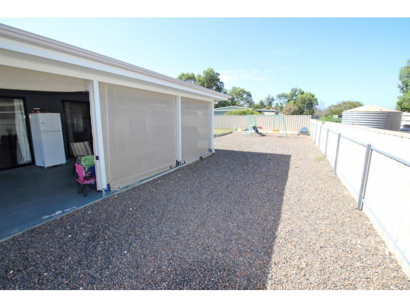15 Nancy Road, Coffin Bay SA 5607