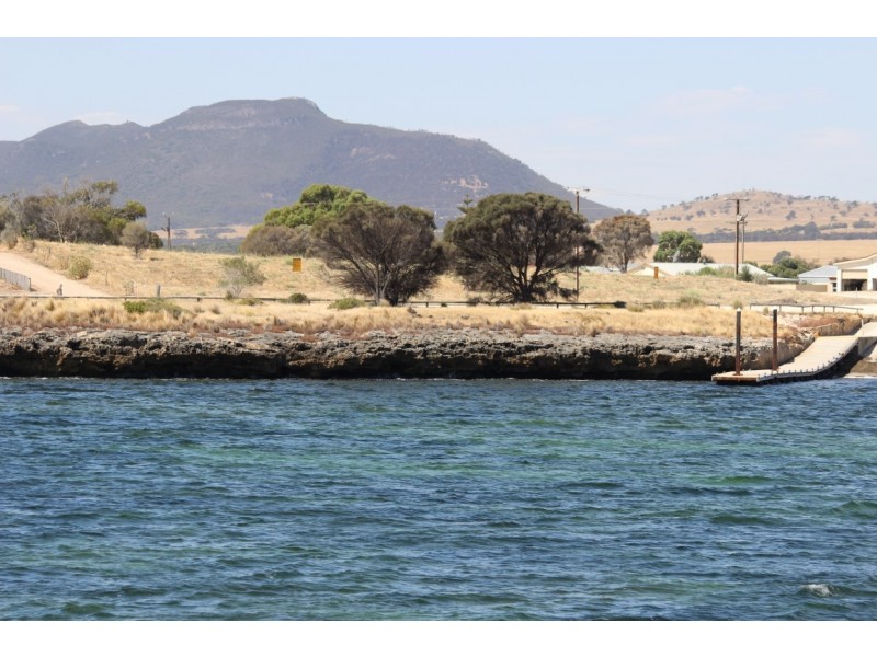 Lot 875 Woolshed Drive, Mount Dutton Bay SA 5607