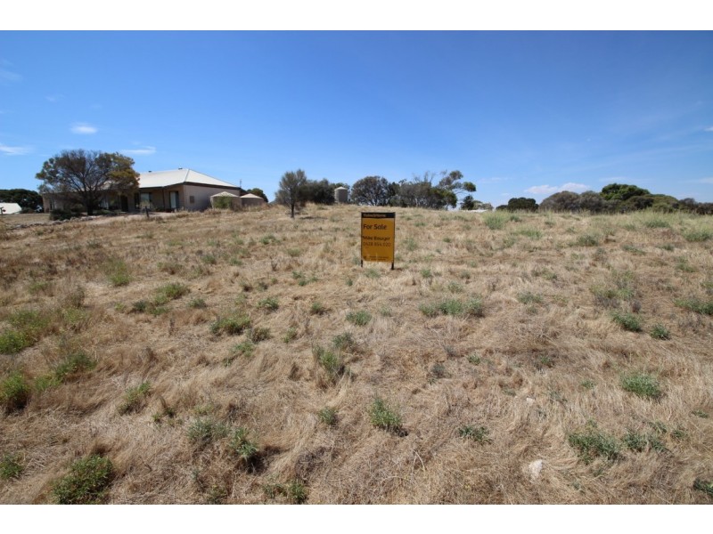 Lot 875 Woolshed Drive, Mount Dutton Bay SA 5607