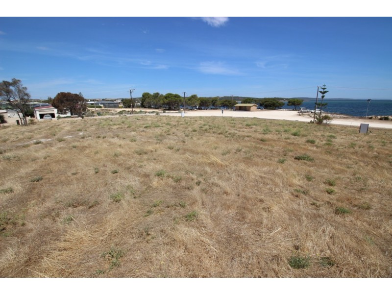 Lot 875 Woolshed Drive, Mount Dutton Bay SA 5607