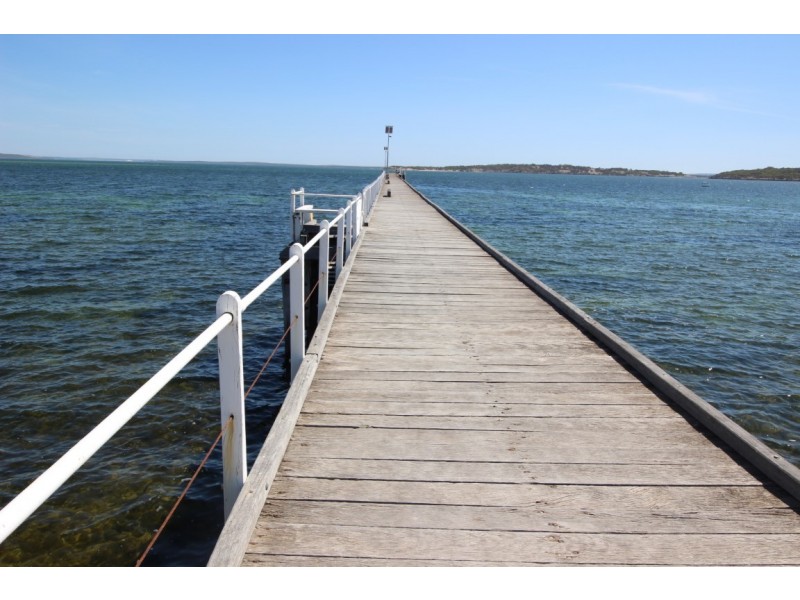 Lot 875 Woolshed Drive, Mount Dutton Bay SA 5607