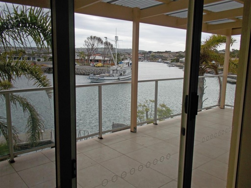 1, 8 Island Drive, Port Lincoln SA 5606